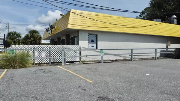 Jacksonville, FL 32217-2119,2944 University Blvd W