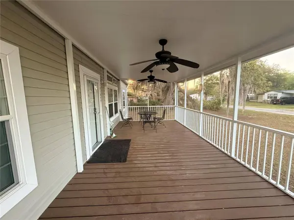 21809 SUNSET DR, Astor, FL 32102
