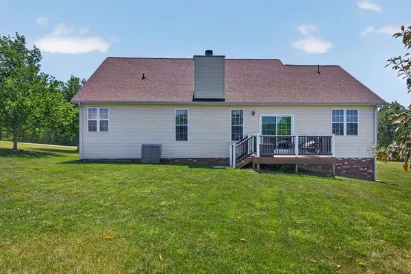 1089 Cobblestone Dr, Rickman, TN 38580