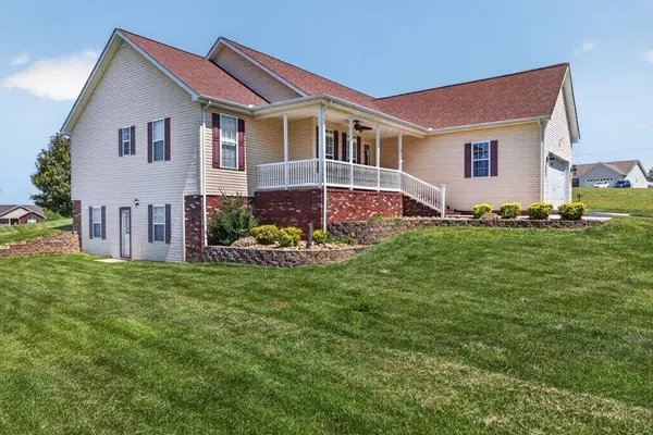 1089 Cobblestone Dr, Rickman, TN 38580