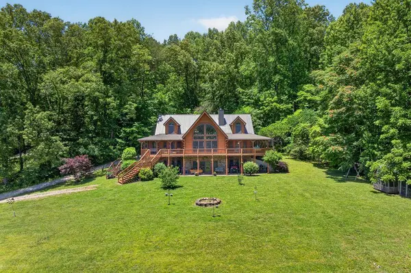 1062 Wilder Hwy, Alpine, TN 38543