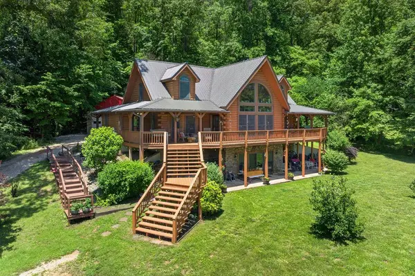 1062 Wilder Hwy, Alpine, TN 38543