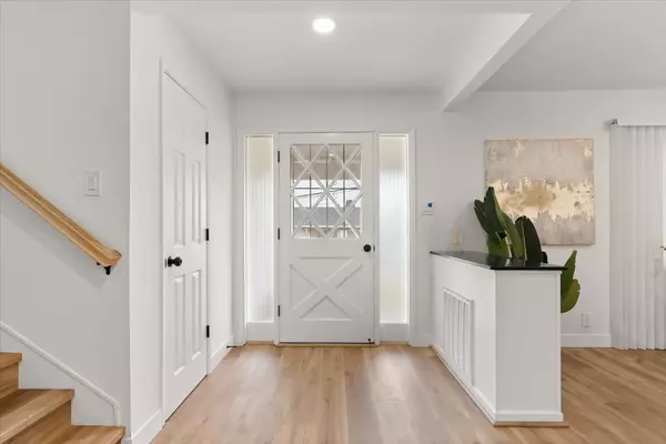 Oakland, CA 94605-5338,26 Maggiora Dr