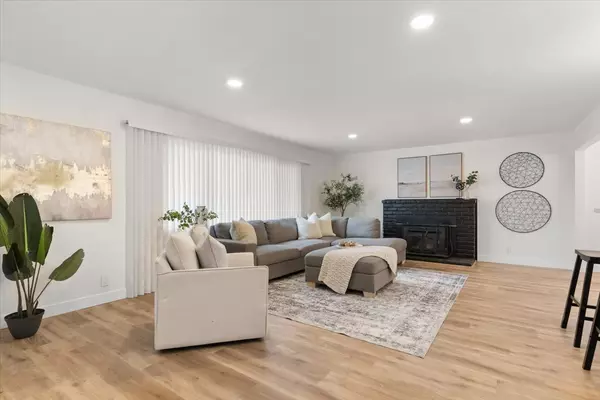 Oakland, CA 94605-5338,26 Maggiora Dr