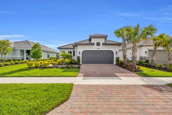 10060 SW Santini RD, Port St Lucie, FL 34987
