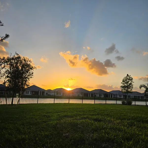 10060 SW Santini RD, Port St Lucie, FL 34987