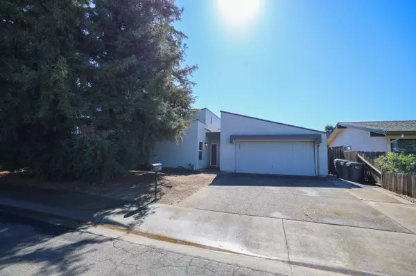 909 Harvard Place, Woodland, CA 95695
