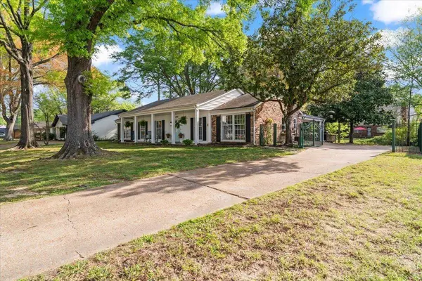 2442 HAWKHURST ST, Memphis, TN 38119