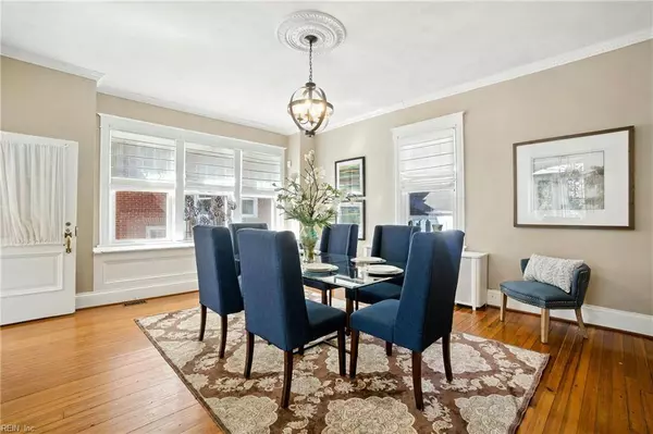 915 Jamestown CRES, Norfolk, VA 23508