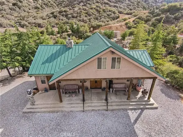 1870 Oak Springs Valley RD, Wrightwood, CA 92397