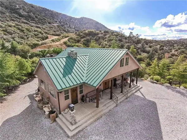 1870 Oak Springs Valley RD, Wrightwood, CA 92397