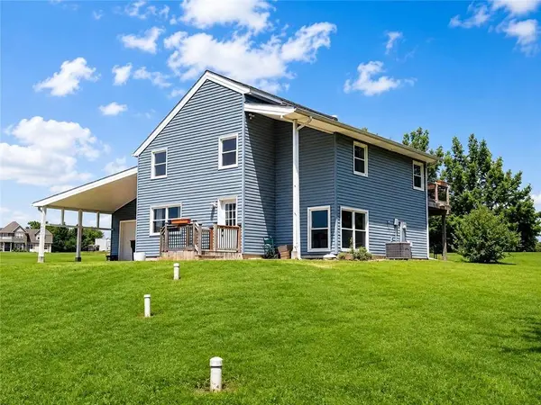 403 N Devasher RD, Warrensburg, MO 64093