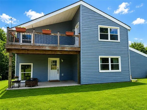403 N Devasher RD, Warrensburg, MO 64093