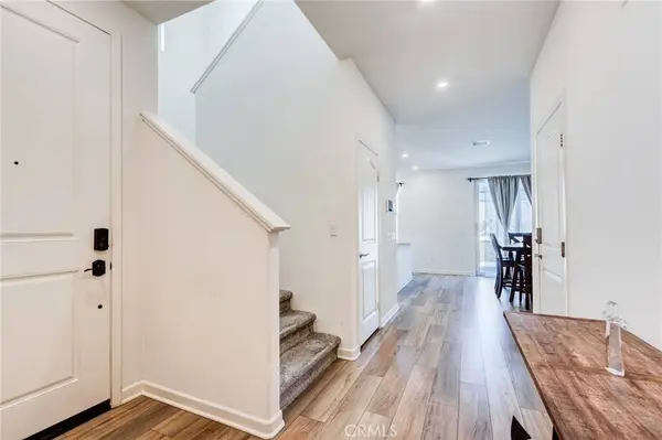 972 W Jasmine WAY, Rialto, CA 92376