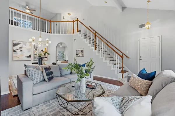 7302 John Blocker DR, Austin, TX 78749