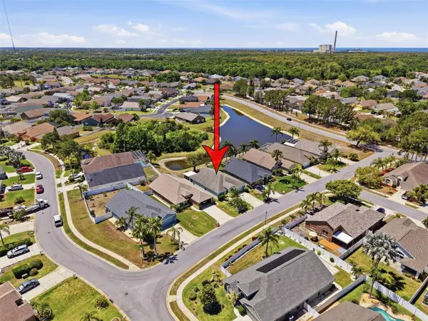 2706 TIDAL CREEK DR, Holiday, FL 34691