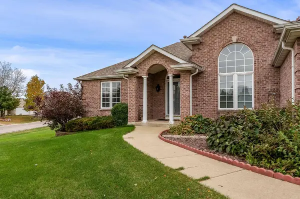 664 Elberon Way, Roscoe, IL 61073