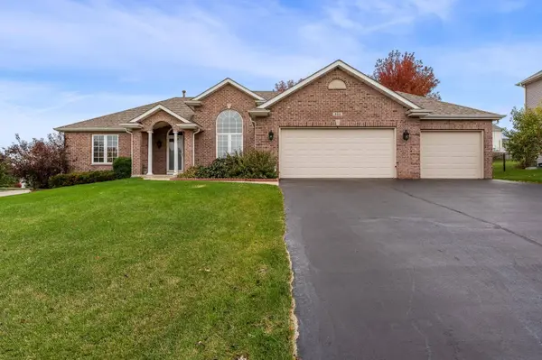 664 Elberon Way, Roscoe, IL 61073