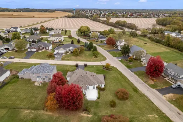 664 Elberon Way, Roscoe, IL 61073