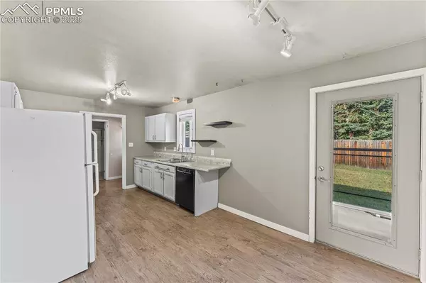 990 N Park DR, Woodland Park, CO 80863