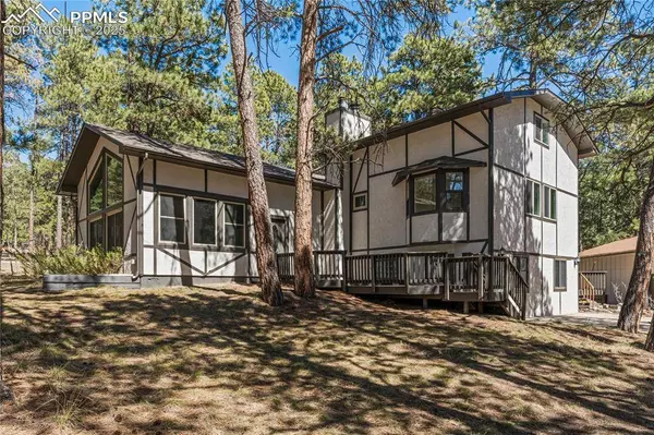 3815 Highview DR, Colorado Springs, CO 80908