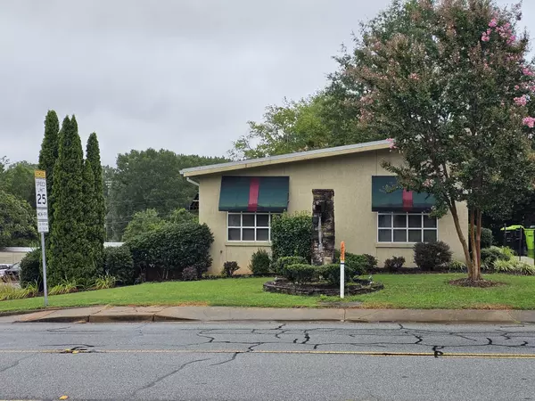 Landrum, SC 29356,100 Edgewood Avenue