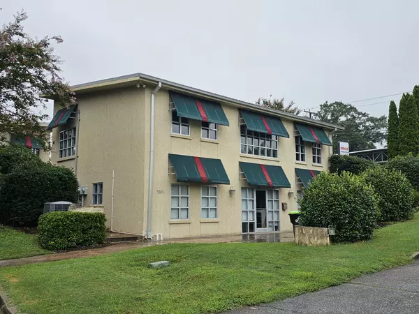 Landrum, SC 29356,100 Edgewood Avenue