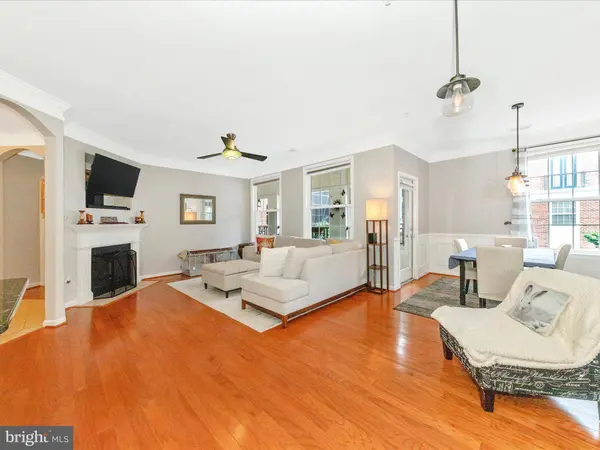 7 BOOTH ST #201, Gaithersburg, MD 20878