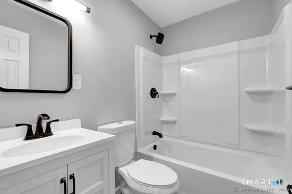 30 Apple Street, Wallingford, CT 06492