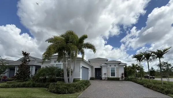 10074 Timber Creek Way, Palm Beach Gardens, FL 33412
