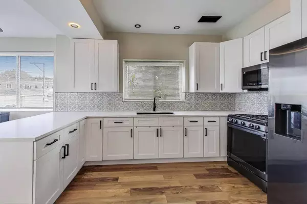 1337 S Austin BLVD, Cicero, IL 60804