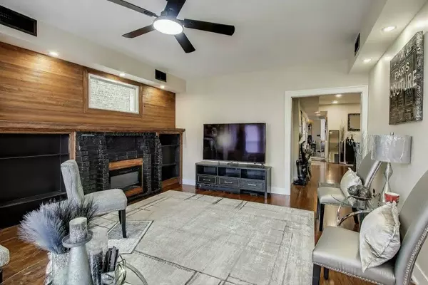 1337 S Austin BLVD, Cicero, IL 60804