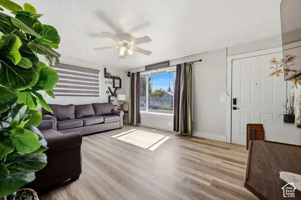 160 W 350 N, Clearfield, UT 84015