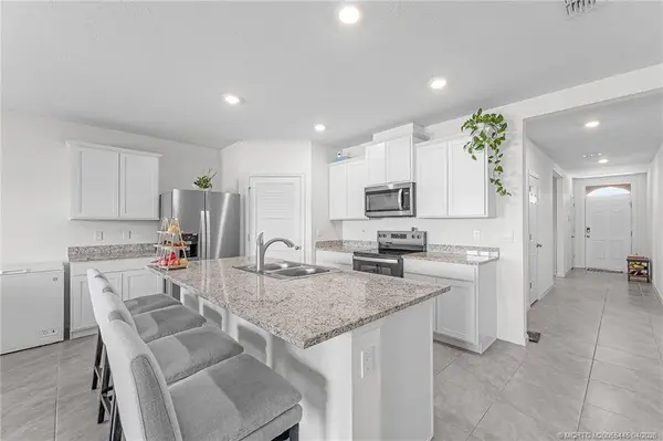 9808 SW Triton WAY, Port St Lucie, FL 34987