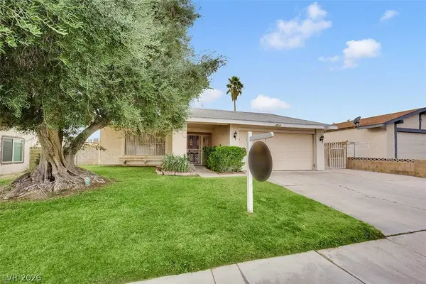 7057 Clearwater AVE, Las Vegas, NV 89147