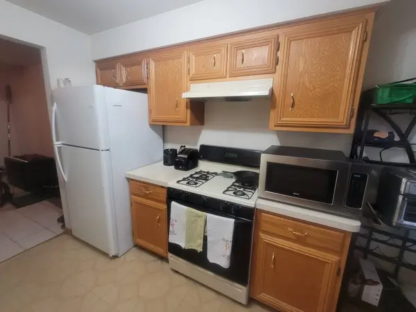 5025 139th PL #512, Crestwood, IL 60418