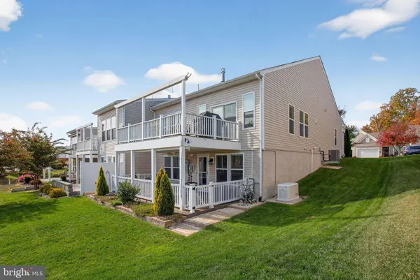 130 LONG POINT DR, Fredericksburg, VA 22406