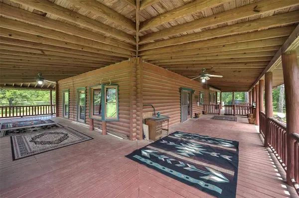 1003 Vz County Road 3211, Wills Point, TX 75169