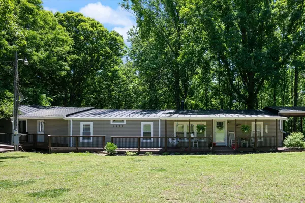 5677 Dividing Ridge Rd, Goodlettsville, TN 37072