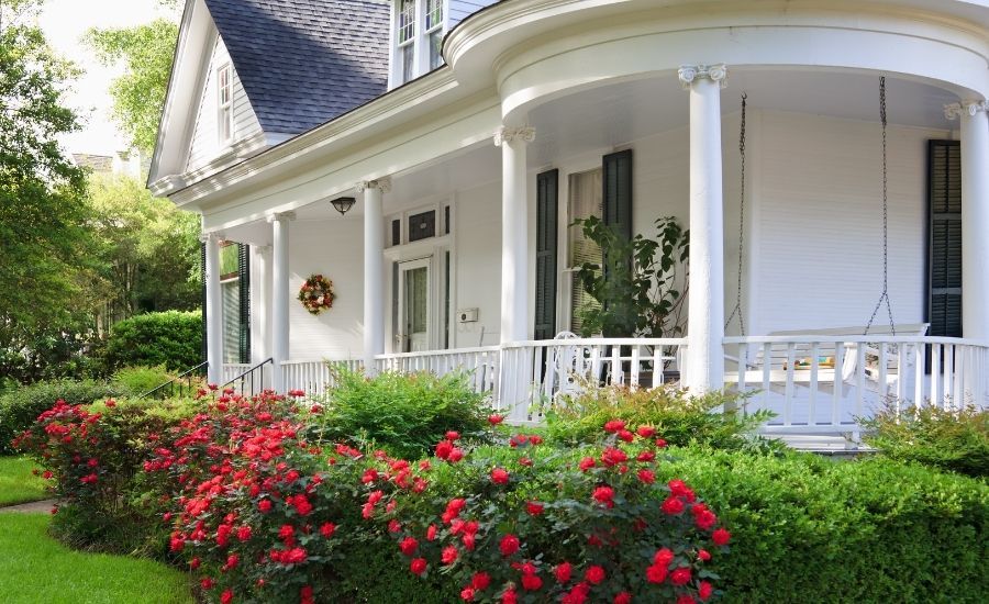 wraparound porch nashville home
