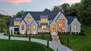 The Best Neighborhoods in Franklin for Luxury Buyers,Jon Sexton