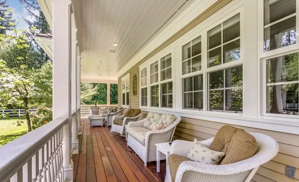 How to Add Southern Flair to a Nashville Country Porch,Jon Sexton