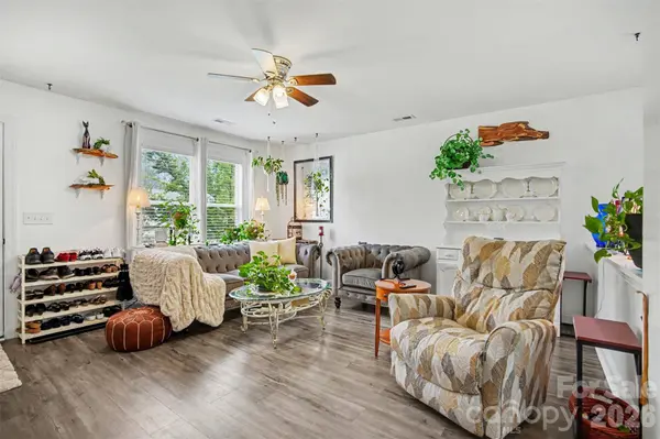 604 Eddleman RD, Kannapolis, NC 28083