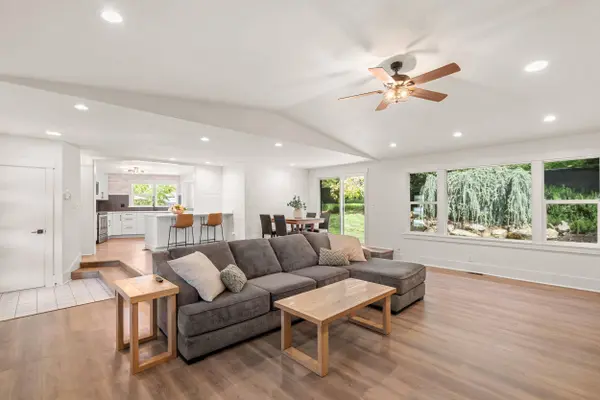 524 Berkeley WAY, Medford, OR 97504