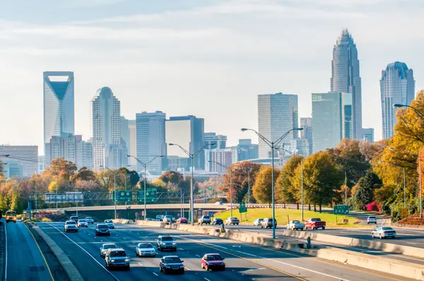 Moving to Charlotte, NC: Your Guide to the Queen City Transition