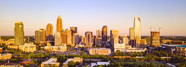 Pros and Cons of Moving to Charlotte: Is the Queen City Right for You?