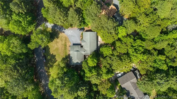 129 Overlook RD, West End, NC 28326