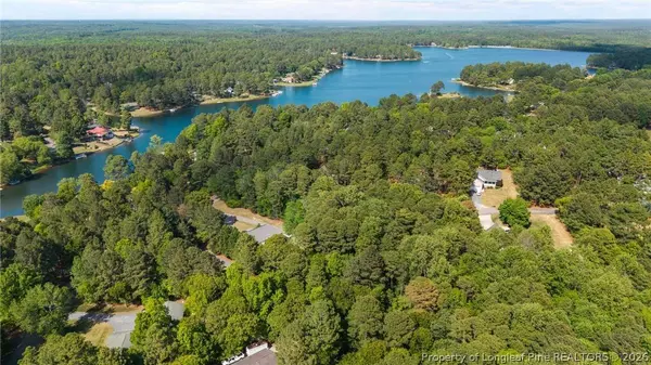 129 Overlook RD, West End, NC 28326