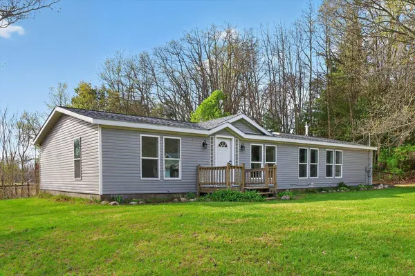 12480 County Road 653, Gobles, MI 49055