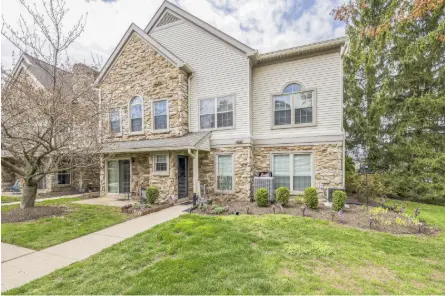 Buy now or Wait for Rate Drops? – Greater Philadelphia Housing Update – Phillie Playoffs and Free Photoshoot!,Brad Gellman